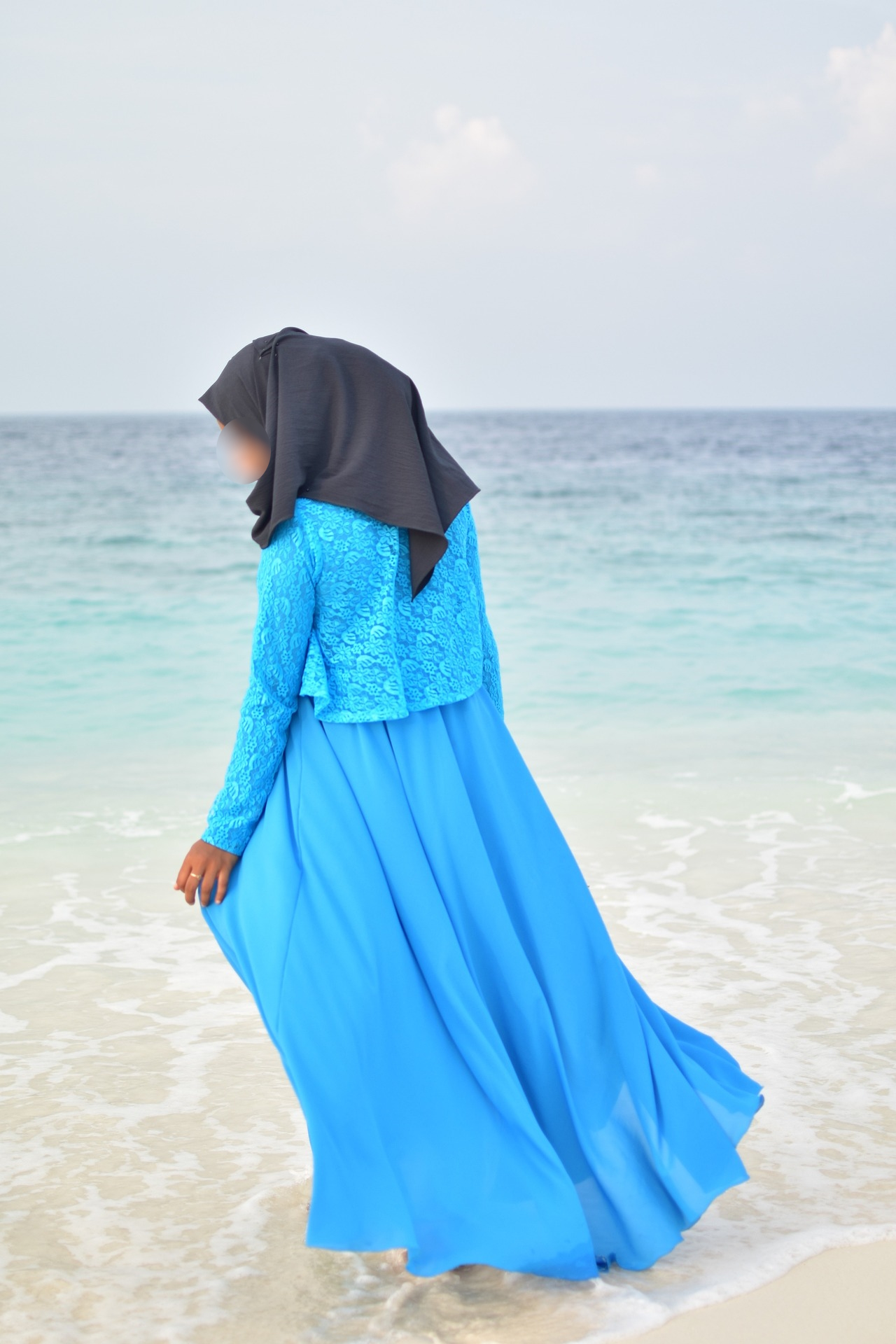 The Abaya, modest islamic cloth